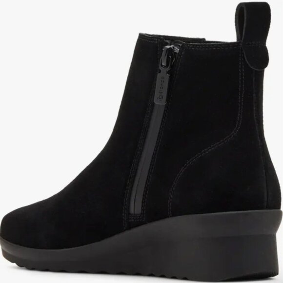 BLONDO WATERPROOF BLACK SUEDE WEDGE BOOTIE SIZE 9 MEDIUM - Picture 2 of 7